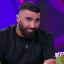 Майката на Азис разби мрежата преди минути-Впечатляваща красавица-Снимки