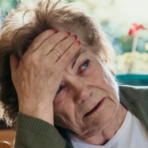 Започва безобидно, с главоболие, световъртеж, но това съвсем не е безобидно: Това са симптомите на злокачествен рак на мозъка