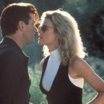 Ким Бейсинджър шокира света: Тя публично се обърна към Алек Болдуин след 24 години грозен развод!