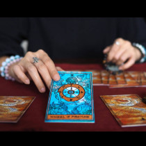 МИСТИЧЕН Таро-хороскоп за април: Предупреждение за БЛИЗНАЦИТЕ (карта 7 чаши) и какво носи картата Слънце за ЛЪВОВЕТЕ?