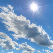 Времето в България в неделя, 26 април: Слънце, летни температури до 28° и жълт код в 10 области