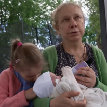 Александра роди на 66 години: История, която изуми света, защото това не е единственото й дете, а поредното