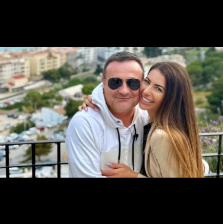 За 23 години не е мръднала! Годеницата на Рачков показа как е изглеждала като адреналинка в 