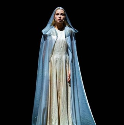 Голям пробив за дъщерята на Румен Радев - Дарина получи първата си главна роля в Народния театър!