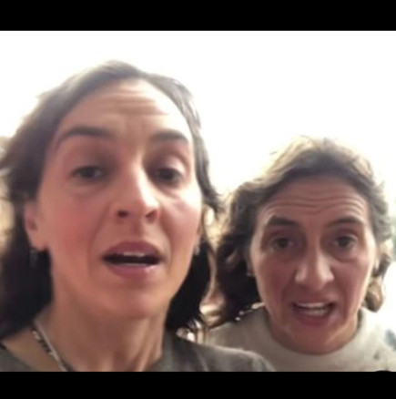 След като едвам ги докараха от Англия, тризначките пак недоволни! Искат да се връщат на Острова: