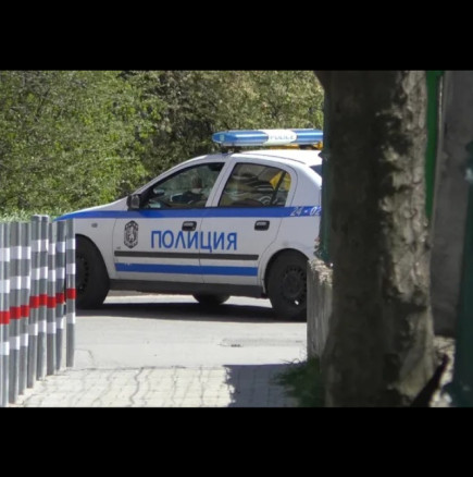 "Детето ми беше в кръв... не можех да го позная!" Жесток побой изпрати 14-годишния Николай в болница, в тежко състояние е