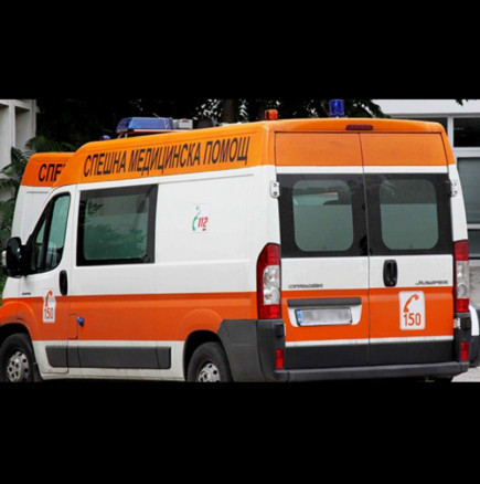 Драма в Силистренско! Мъж подпали жена си и се самоуби: