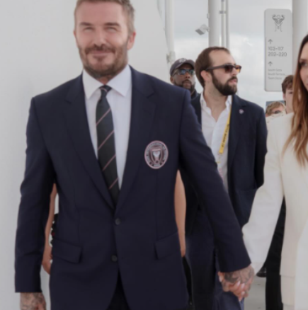 Тя изсветли косата си и обяви тенденцията в прическите за тази пролет