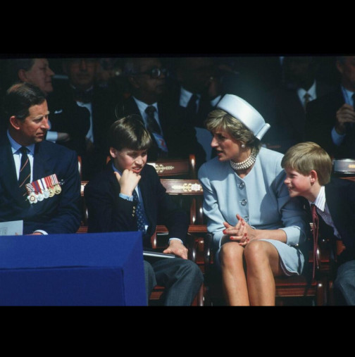 Защо принцеса Даяна започна да си лакира ноктите в червено след развода с Чарлз? Кралицата не можеше да го понася: