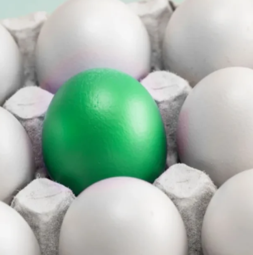 Никое изкуствена боя не боядисва великденски яйца така, както тези растения: Само листата са достатъчни, за да се получ ярко зелено