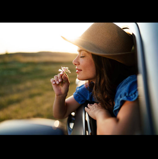 ПОДРОБЕН хороскоп за седмицата 13-19 април: КОЗИРОГЪТ получава повишение, ВЕЗНИТЕ откриват любов на необичайно място