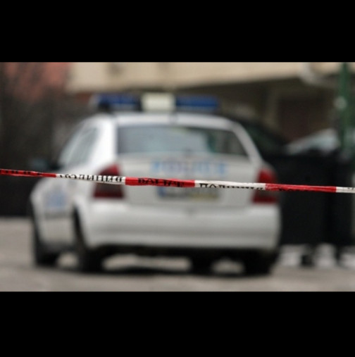 Зловещо убийство в гараж в Кокаляне! Жертвата издъхнала след множество удари с нож: