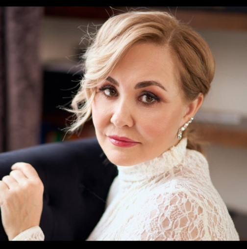 ЕДНА зодия става ЛЮБИМЕЦ на КЪСМЕТА за следващите 20 години! Василиса Володина с щедри обещания към тях: