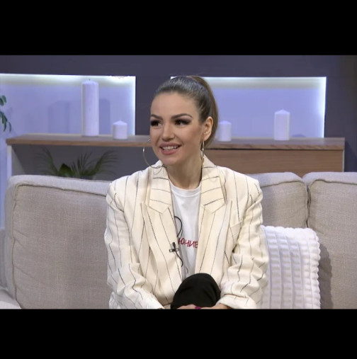 Невена Цонева събра очите на Алекс Сърчаджиева с признание: Венко мислеше, че ще влизам в секта!