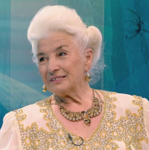 Разбра се защо са изписали Янка Рупкина от болницата, докато е в кома