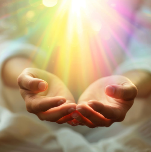 ТРИ зодиакални знака привличат мощно изобилие и късмет на 26 АПРИЛ 2026