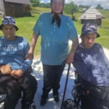 Майка на 76 години сама се грижи за двамата си неподвижни синове: „Страхувам се само от едно...“