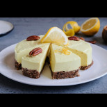 Има как: Хем вкусен, хем здравословен, хем евтин! Фалшивият чийзкейк с 5 съставки е без мляко, яйца и захар, готов за 15 минути