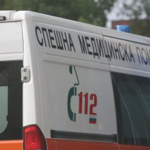 Момиче успя да спре автомобила шофиран от майка му, докато тя получава инсулт на магистрала 