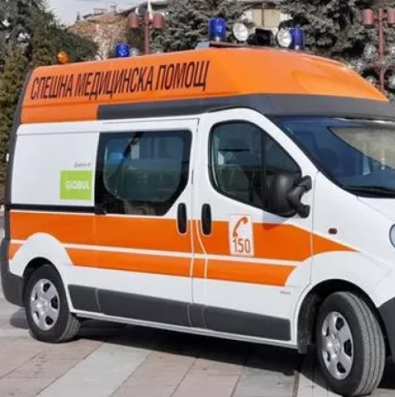 Извънредно: Дете и баща му паднаха от атракцион след скъсване на седалката