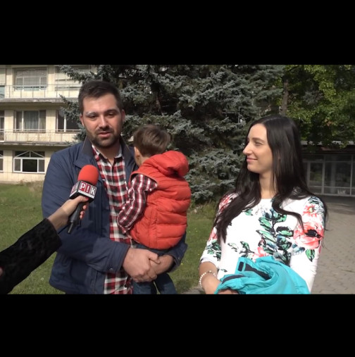 Пълен абсурд! Баща на 5 деца разкри: Когато се роди третото, у дома дойдоха социалните!