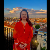 Мариана Векилска се подмлади в салон за красота - ето резултата:
