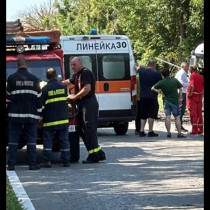 Челен сблъсък на ТИР и миниван с 4 жертви на пътя Русе-Бяла: