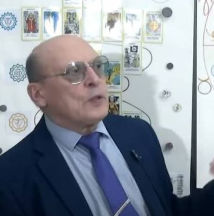 Месечен хороскоп за август 2026 г. от Александър Зараев