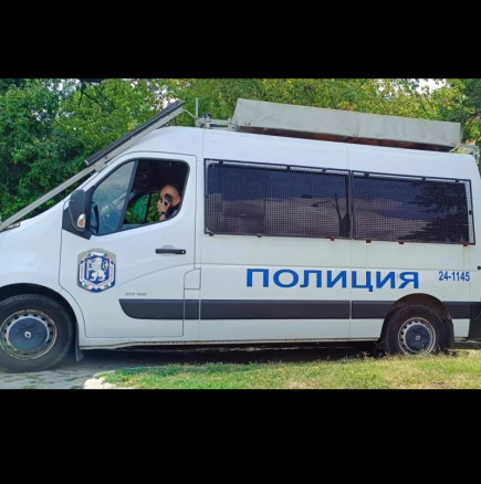 ПЪРВИ СНИМКИ на арестувания за убийството на Митко от Съединение бивш полицай
