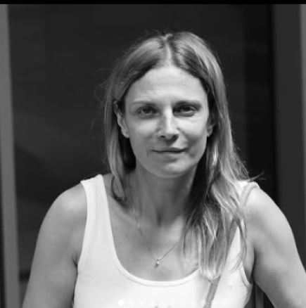 Теодора Духовникова се обясни в любов