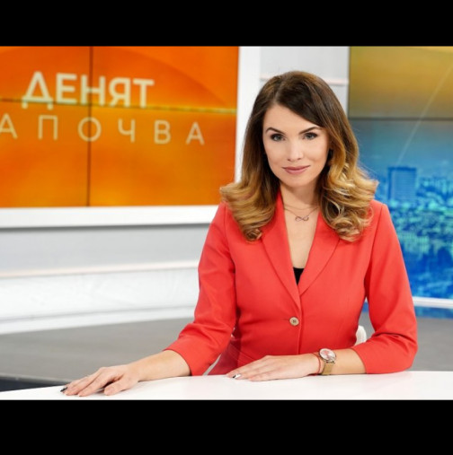 Христина Христова от БНТ сияе в компанията на най-важния мъж в живота си: