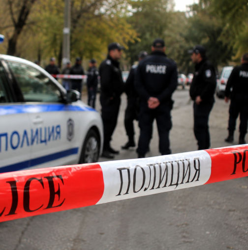 Мистериозна смърт на възрастна жена, открита със следи от побой