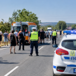 Двама загинали и двама ранени в тежка катастрофа край Сливен