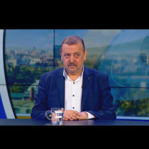 Вирусите тръгват с есента: Проф.Кантарджиев посочи 6 навика, с които да помогнем на децата