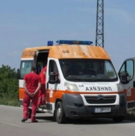 Две момчета на 16 и 17 години загинаха в катастрофа