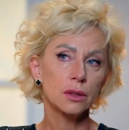 Нана Гладуиш през сълзи сподели за загубата на баща си и баба си: