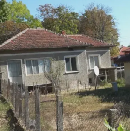 След трагедията с три трупа в Исперих: Проверяват сигналите на майката