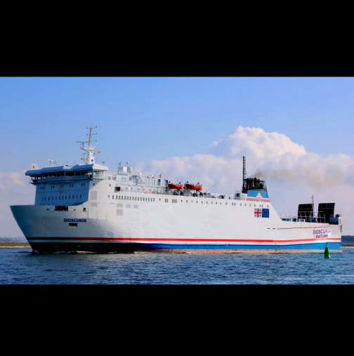ИЗВЪНРЕДНО в Черно море: Дронове удариха два кораба край България, единият потъна!