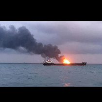 Тревога в Черно море: 8 моряци изчезнаха след пожар на кораб край Румъния, часове по-рано друг танкер съобщи за удар с дрон