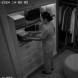 Домашната помощница се промъквала всеки ден в гардеробната. Когато видяла записите от камерата, собственичката се разплакала