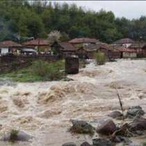 Ужас в Дряново! Обявено е бедствено положение - наводнени са къщи...