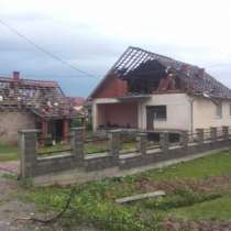 За по-малко от три минути мощно торнадо опустоши няколко села в съседна Сърбия!