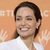 Публикуваха видеоклип от наркоманските години на Анджелина Джоли!