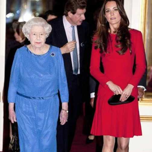 Прехвърчат искри между Елизабет II и Кейт Мидълтън!