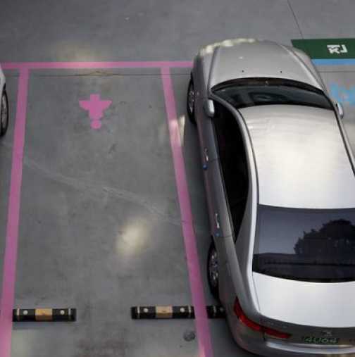 По-широки места за паркиране за жени предизвикаха грандиозен скандал в Китай