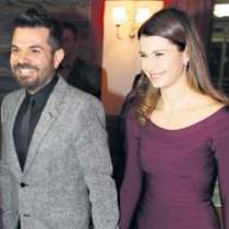 Известната турска актриса Берен Саат-Фатмагюл се омъжи-Вижте за кого!