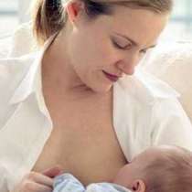 Кърменето намалява следродилната депресия