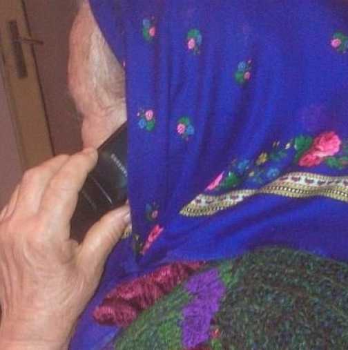 Поредната измама - 83-годишна жена дала 1000 лева за "колет от чужбина"