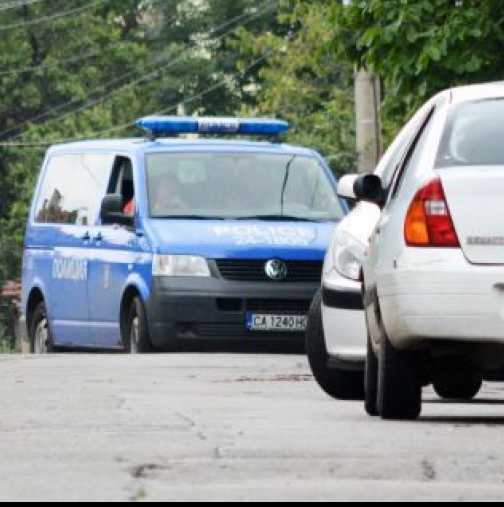 Стреляха по жена от кола в движение в София