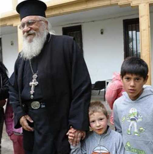 Акция за помощ: Да нахраним децата на отец Иван!